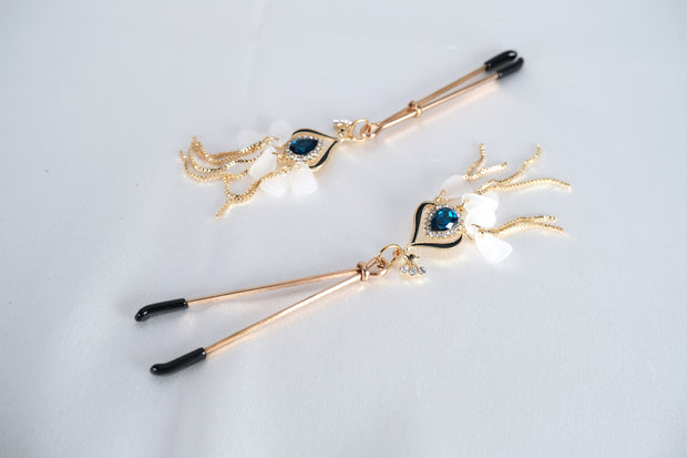 Nipple Clamp /Vagina Clip With Blue Artificial Stone