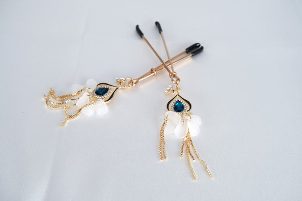 Nipple Clamp /Vagina Clip With Blue Artificial Stone
