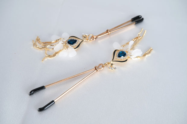 Nipple Clamp /Vagina Clip With Blue Artificial Stone