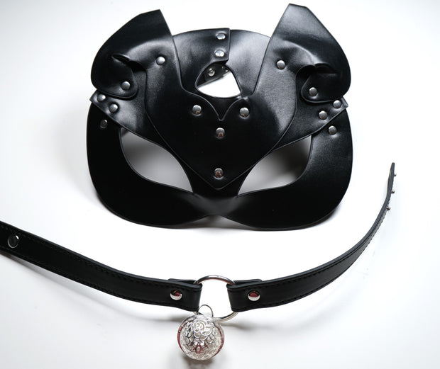 Luxury Mask With Bell Collar Kit