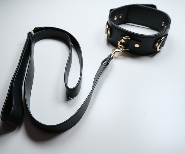 Leather Collar With Handcuffs Set