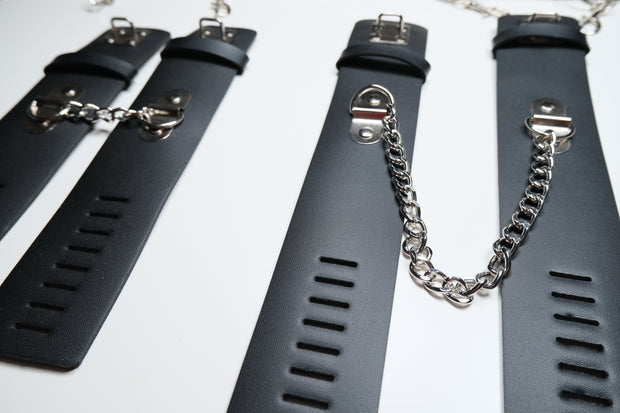 Spreader Bar With Handcuffs Foot Wrist