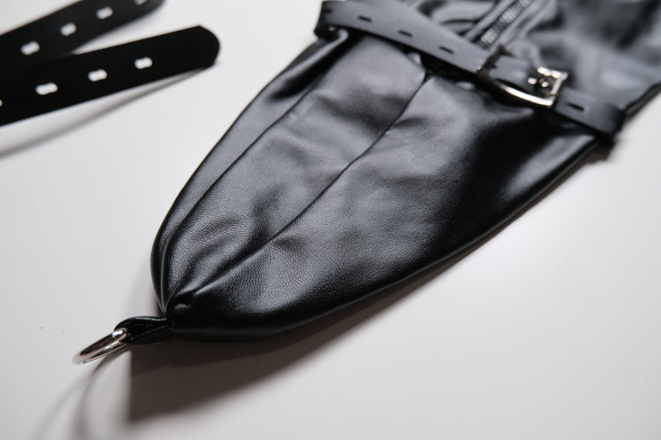 Zipper Arm Restraint