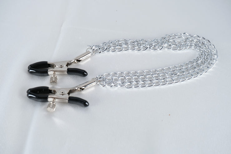 Nipple Clamps With Triple Chain