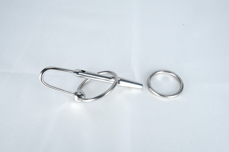URETHRAL SOUNDS THROUGH HOLE PLUG