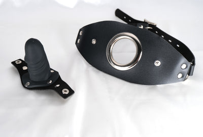 Lockable Detachable Dildo Mouth Gag