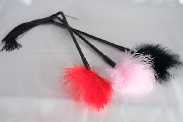 Feather Small Tickler