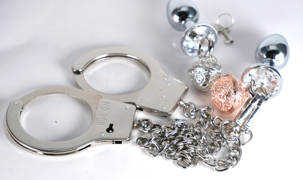 Jeweled Butt Plug With Handcuff