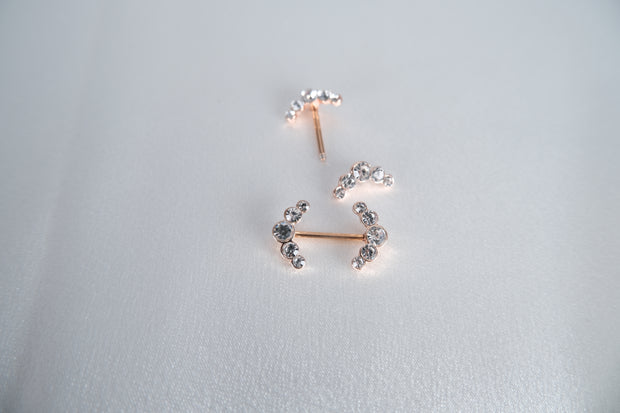 Curved Gem Barbell Nipple Ring