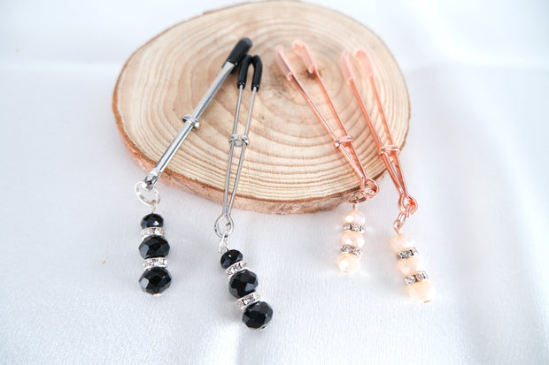 Nipple Clamps With Black Rhinestones Pendant